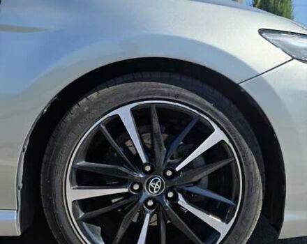 Серый Тойота Камри, объемом двигателя 3.5 л и пробегом 171 тыс. км за 22999 $, фото 18 на Automoto.ua