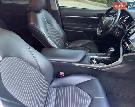 Сірий Тойота Камрі, об'ємом двигуна 2.49 л та пробігом 137 тис. км за 18700 $, фото 63 на Automoto.ua