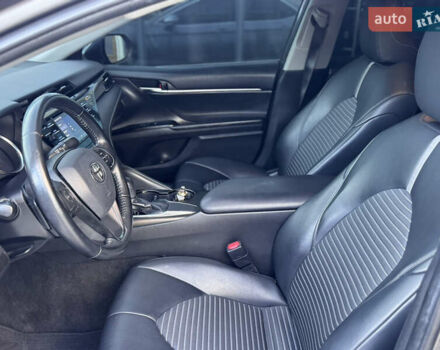 Сірий Тойота Камрі, об'ємом двигуна 2.49 л та пробігом 137 тис. км за 18700 $, фото 46 на Automoto.ua