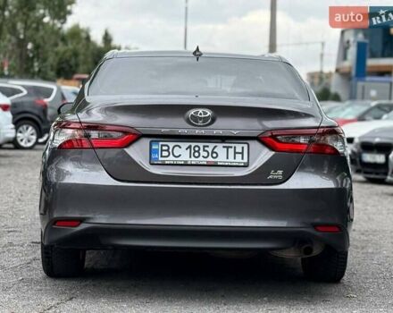 Серый Тойота Камри, объемом двигателя 2.49 л и пробегом 16 тыс. км за 26500 $, фото 4 на Automoto.ua