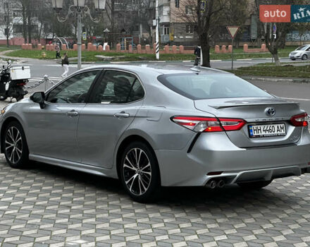 Серый Тойота Камри, объемом двигателя 2.49 л и пробегом 158 тыс. км за 25000 $, фото 5 на Automoto.ua