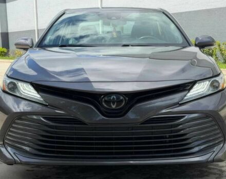 Серый Тойота Камри, объемом двигателя 2.5 л и пробегом 50 тыс. км за 14000 $, фото 1 на Automoto.ua