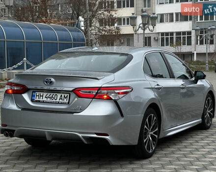 Серый Тойота Камри, объемом двигателя 2.49 л и пробегом 158 тыс. км за 25000 $, фото 3 на Automoto.ua