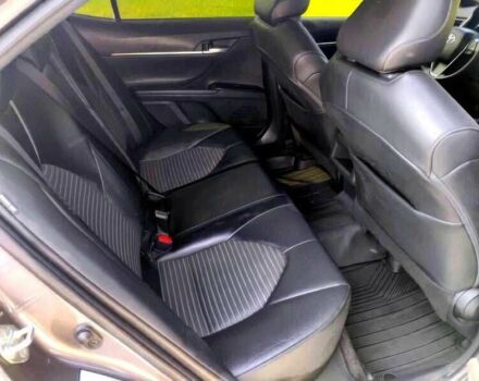 Серый Тойота Камри, объемом двигателя 2.5 л и пробегом 48 тыс. км за 16000 $, фото 9 на Automoto.ua