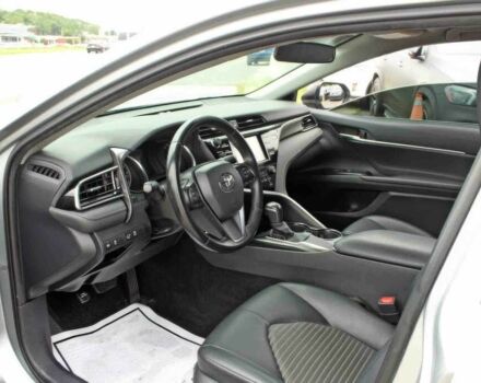 Серый Тойота Камри, объемом двигателя 2 л и пробегом 30 тыс. км за 12600 $, фото 6 на Automoto.ua