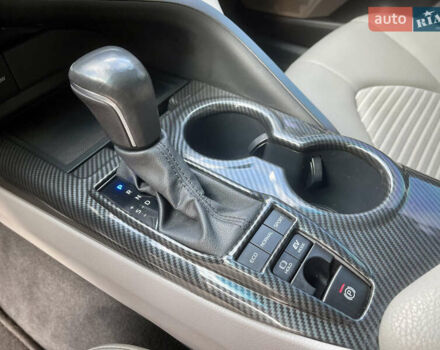 Серый Тойота Камри, объемом двигателя 2.49 л и пробегом 138 тыс. км за 23999 $, фото 26 на Automoto.ua