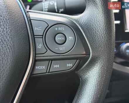 Серый Тойота Камри, объемом двигателя 2.49 л и пробегом 56 тыс. км за 23990 $, фото 17 на Automoto.ua