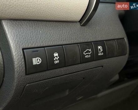 Серый Тойота Камри, объемом двигателя 2.49 л и пробегом 56 тыс. км за 23990 $, фото 18 на Automoto.ua