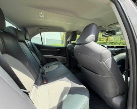 Серый Тойота Камри, объемом двигателя 2.5 л и пробегом 50 тыс. км за 14000 $, фото 9 на Automoto.ua