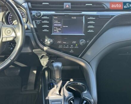 Серый Тойота Камри, объемом двигателя 2.49 л и пробегом 160 тыс. км за 21500 $, фото 12 на Automoto.ua