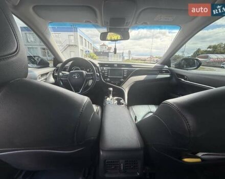 Серый Тойота Камри, объемом двигателя 2.49 л и пробегом 95 тыс. км за 26500 $, фото 14 на Automoto.ua