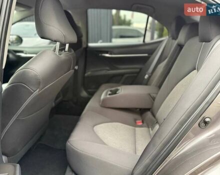 Серый Тойота Камри, объемом двигателя 2.49 л и пробегом 16 тыс. км за 26500 $, фото 16 на Automoto.ua