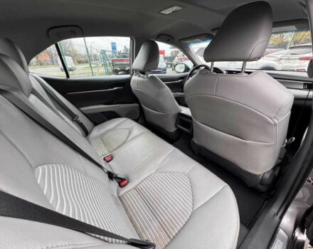 Серый Тойота Камри, объемом двигателя 2.5 л и пробегом 148 тыс. км за 19900 $, фото 5 на Automoto.ua