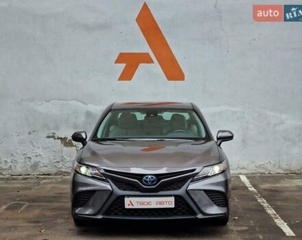 Тойота Камри 2020 в Одессе на Automoto.ua Серый Тойота Камри, объемом двигателя 2.49 л и пробегом 129 тыс. км за 27990 $, фото 1 на Automoto.ua