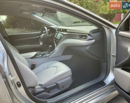 Серый Тойота Камри, объемом двигателя 2.49 л и пробегом 138 тыс. км за 23999 $, фото 29 на Automoto.ua