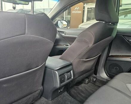 Серый Тойота Камри, объемом двигателя 2.49 л и пробегом 126 тыс. км за 23000 $, фото 23 на Automoto.ua