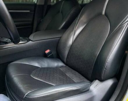 Серый Тойота Камри, объемом двигателя 2.49 л и пробегом 81 тыс. км за 26990 $, фото 30 на Automoto.ua