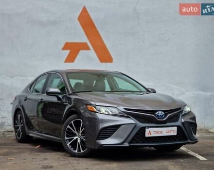 Тойота Камри 2020 в Одессе на Automoto.ua Серый Тойота Камри, объемом двигателя 2.49 л и пробегом 129 тыс. км за 27990 $, фото 15 на Automoto.ua