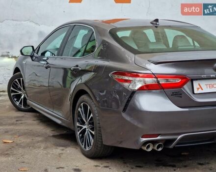 Тойота Камри 2020 в Одессе на Automoto.ua Серый Тойота Камри, объемом двигателя 2.49 л и пробегом 129 тыс. км за 27990 $, фото 27 на Automoto.ua