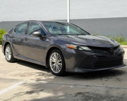 Серый Тойота Камри, объемом двигателя 2.5 л и пробегом 50 тыс. км за 14000 $, фото 2 на Automoto.ua