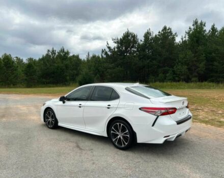 Сірий Тойота Камрі, об'ємом двигуна 2.5 л та пробігом 50 тис. км за 21000 $, фото 2 на Automoto.ua