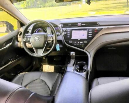 Серый Тойота Камри, объемом двигателя 2.5 л и пробегом 48 тыс. км за 16000 $, фото 7 на Automoto.ua