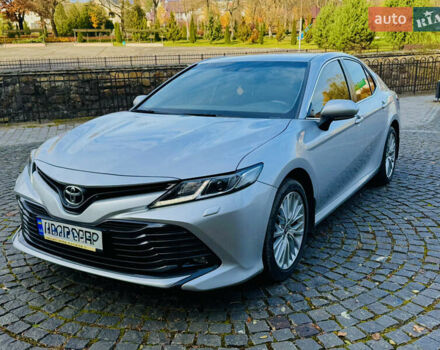 Серый Тойота Камри, объемом двигателя 2.49 л и пробегом 94 тыс. км за 21900 $, фото 9 на Automoto.ua