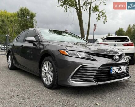 Серый Тойота Камри, объемом двигателя 2.49 л и пробегом 16 тыс. км за 26500 $, фото 6 на Automoto.ua