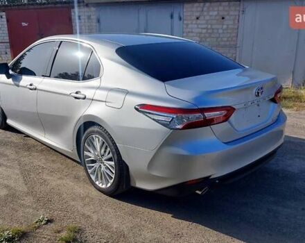 Серый Тойота Камри, объемом двигателя 2.49 л и пробегом 95 тыс. км за 26500 $, фото 2 на Automoto.ua