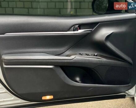 Серый Тойота Камри, объемом двигателя 2.49 л и пробегом 81 тыс. км за 26990 $, фото 23 на Automoto.ua