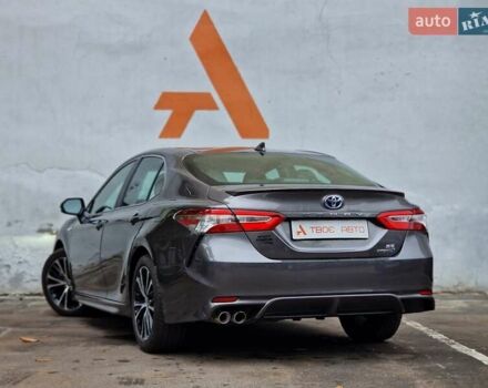 Тойота Камри 2020 в Одессе на Automoto.ua Серый Тойота Камри, объемом двигателя 2.49 л и пробегом 129 тыс. км за 27990 $, фото 26 на Automoto.ua