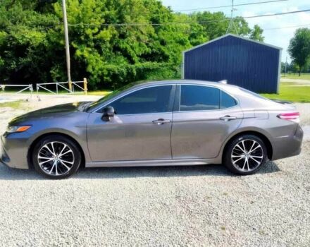 Серый Тойота Камри, объемом двигателя 2.5 л и пробегом 48 тыс. км за 16000 $, фото 6 на Automoto.ua