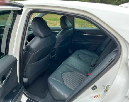 Сірий Тойота Камрі, об'ємом двигуна 2.5 л та пробігом 50 тис. км за 21000 $, фото 11 на Automoto.ua