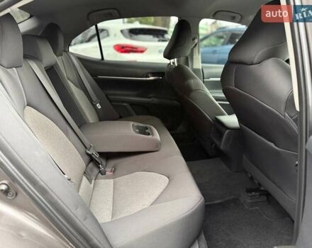 Серый Тойота Камри, объемом двигателя 2.49 л и пробегом 16 тыс. км за 26500 $, фото 19 на Automoto.ua