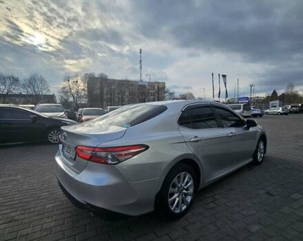 Серый Тойота Камри, объемом двигателя 2.49 л и пробегом 126 тыс. км за 23000 $, фото 2 на Automoto.ua