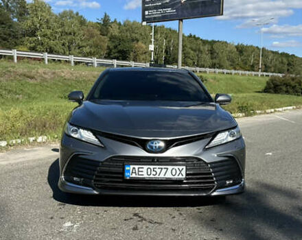 Серый Тойота Камри, объемом двигателя 2.49 л и пробегом 127 тыс. км за 31500 $, фото 1 на Automoto.ua