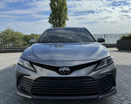 Сірий Тойота Камрі, об'ємом двигуна 2.49 л та пробігом 110 тис. км за 30000 $, фото 1 на Automoto.ua