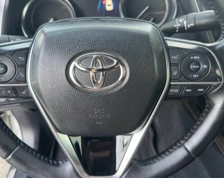 Серый Тойота Камри, объемом двигателя 0 л и пробегом 77 тыс. км за 17500 $, фото 8 на Automoto.ua