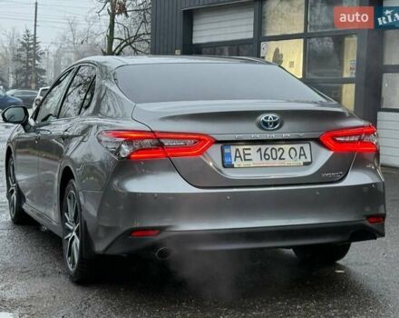 Серый Тойота Камри, объемом двигателя 2.49 л и пробегом 200 тыс. км за 28500 $, фото 13 на Automoto.ua