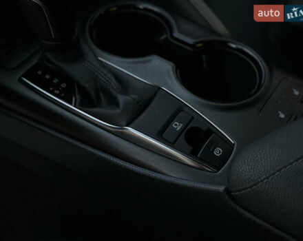 Серый Тойота Камри, объемом двигателя 2.49 л и пробегом 93 тыс. км за 18000 $, фото 12 на Automoto.ua