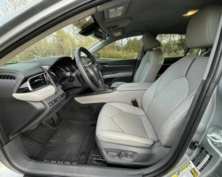 Серый Тойота Камри, объемом двигателя 2.5 л и пробегом 27 тыс. км за 9400 $, фото 6 на Automoto.ua