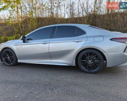 Серый Тойота Камри, объемом двигателя 2.49 л и пробегом 111 тыс. км за 25900 $, фото 4 на Automoto.ua