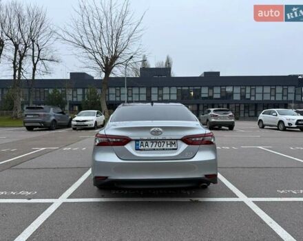 Серый Тойота Камри, объемом двигателя 2.49 л и пробегом 51 тыс. км за 29000 $, фото 4 на Automoto.ua