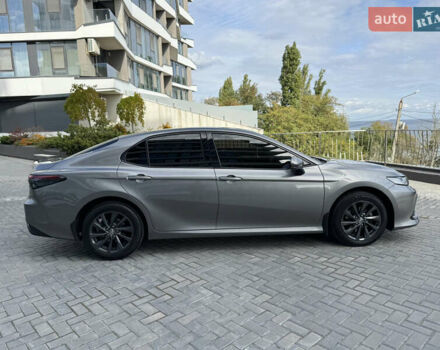 Сірий Тойота Камрі, об'ємом двигуна 2.49 л та пробігом 110 тис. км за 30000 $, фото 4 на Automoto.ua