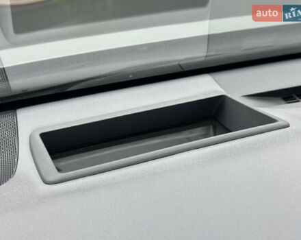 Серый Тойота Камри, объемом двигателя 2.49 л и пробегом 90 тыс. км за 30999 $, фото 49 на Automoto.ua