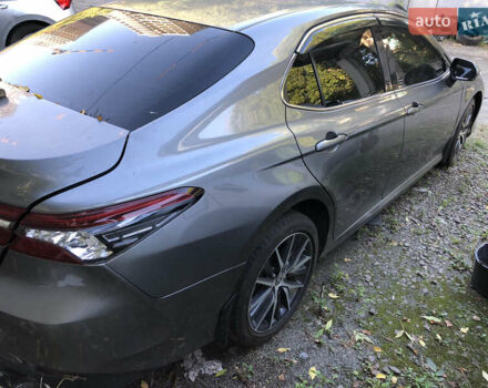 Серый Тойота Камри, объемом двигателя 2.49 л и пробегом 87 тыс. км за 23800 $, фото 3 на Automoto.ua