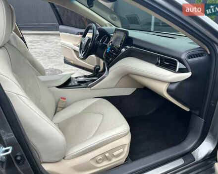 Серый Тойота Камри, объемом двигателя 2.49 л и пробегом 90 тыс. км за 30999 $, фото 31 на Automoto.ua