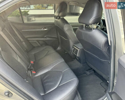 Сірий Тойота Камрі, об'ємом двигуна 2.49 л та пробігом 110 тис. км за 30000 $, фото 19 на Automoto.ua