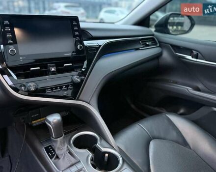 Серый Тойота Камри, объемом двигателя 2.49 л и пробегом 51 тыс. км за 29000 $, фото 13 на Automoto.ua