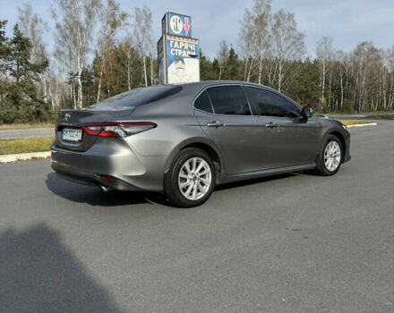 Серый Тойота Камри, объемом двигателя 2.5 л и пробегом 133 тыс. км за 25555 $, фото 8 на Automoto.ua